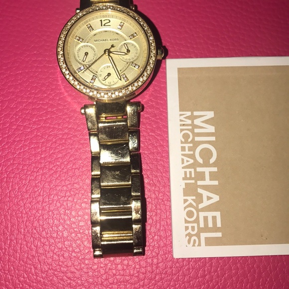 Michael Kors Watch💛 - Picture 5 of 8